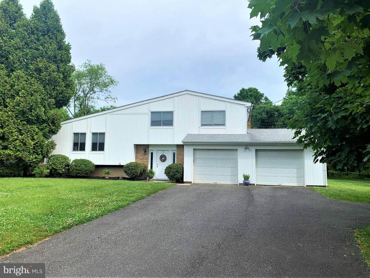 694 Ridge Road - Photo 1