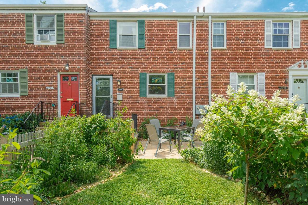 2906 Commonwealth Avenue - Photo 1