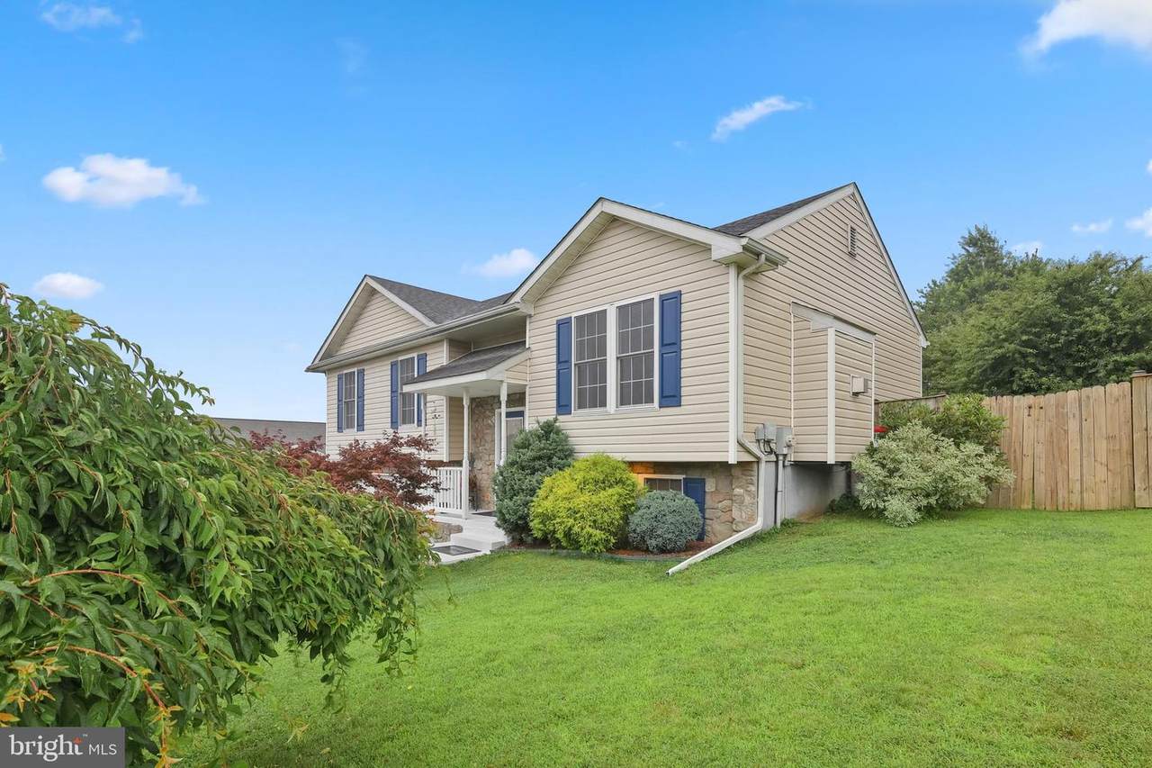 109 Britton Drive - Photo 1