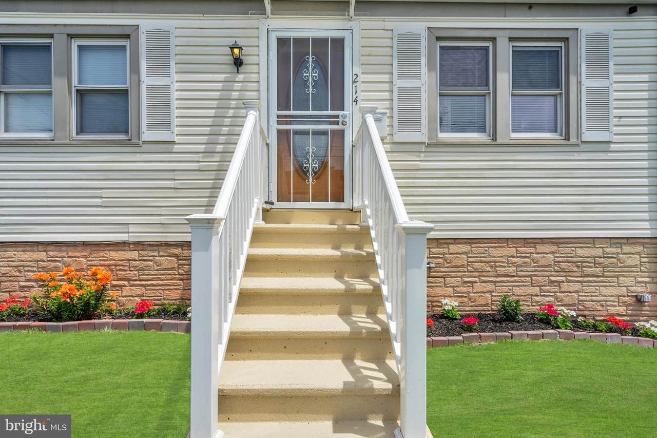 214 Greenland Avenue - Photo 1
