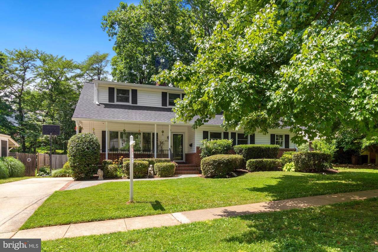 9504 Wadsworth Drive - Photo 1