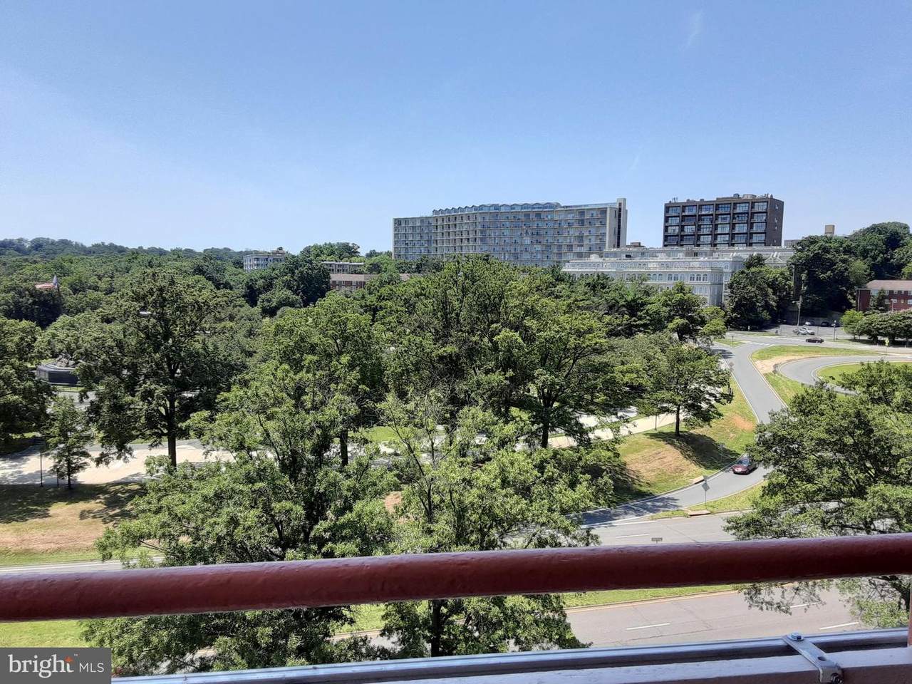 1011 Arlington Blvd. - Photo 1