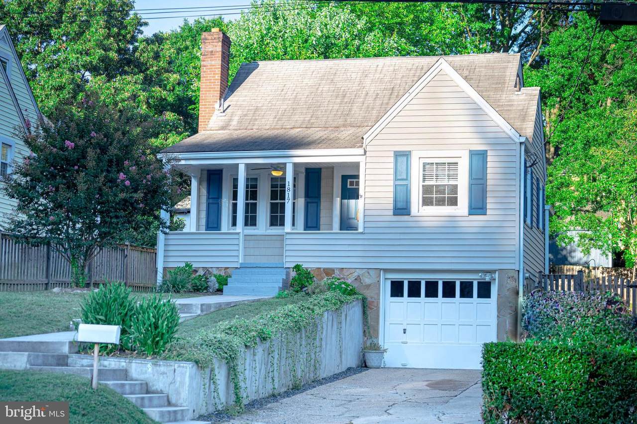 1817 Quincy Street - Photo 1