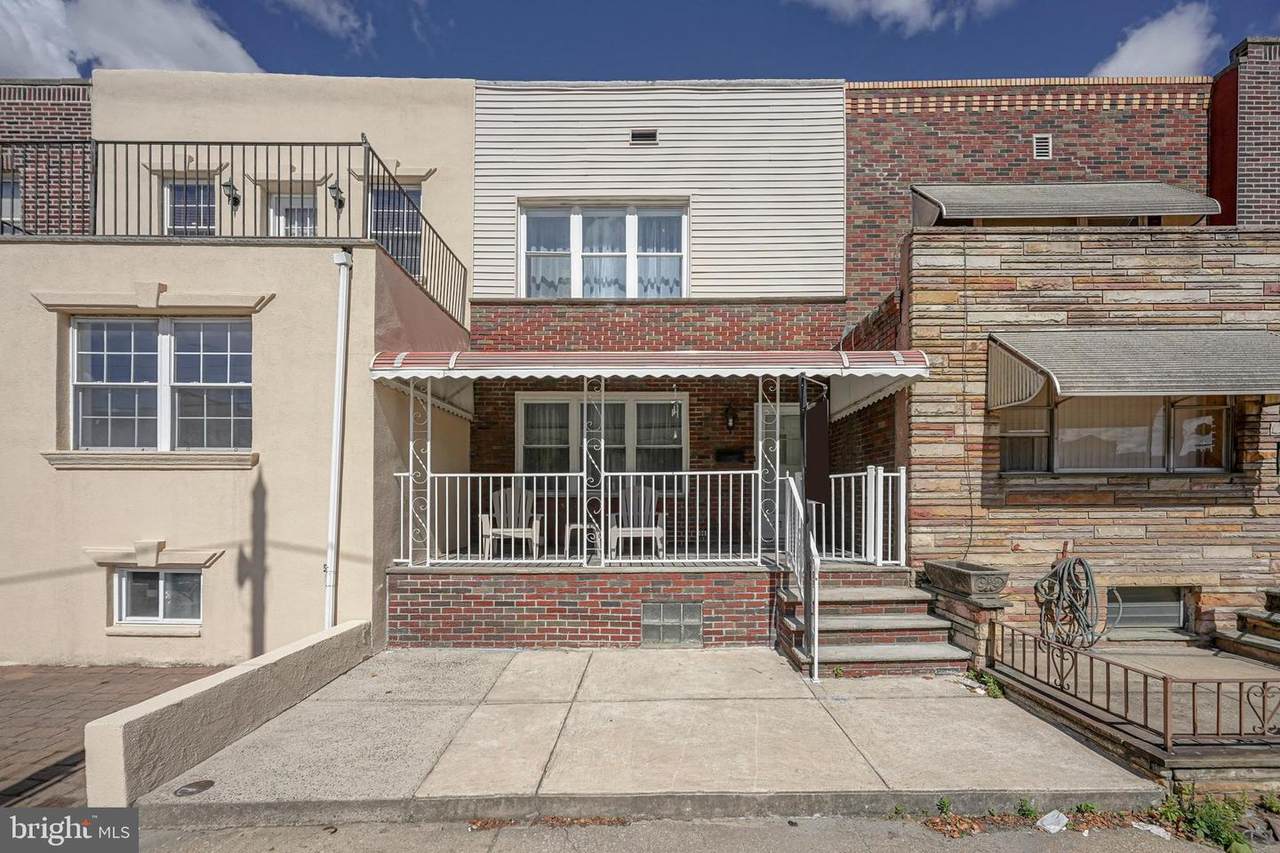 2718 10TH Street - Photo 1