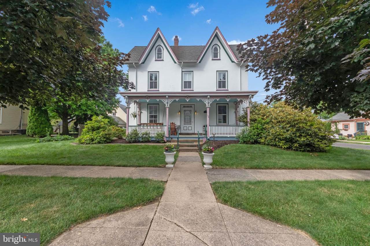 54 Gough Avenue - Photo 1