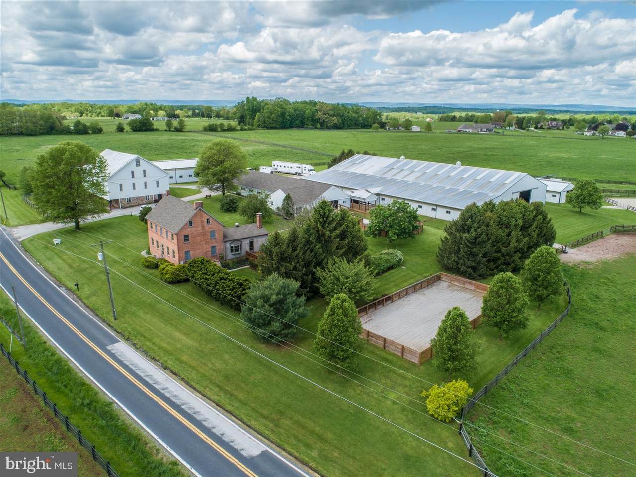 1384 Bon Ox Road - Photo 1