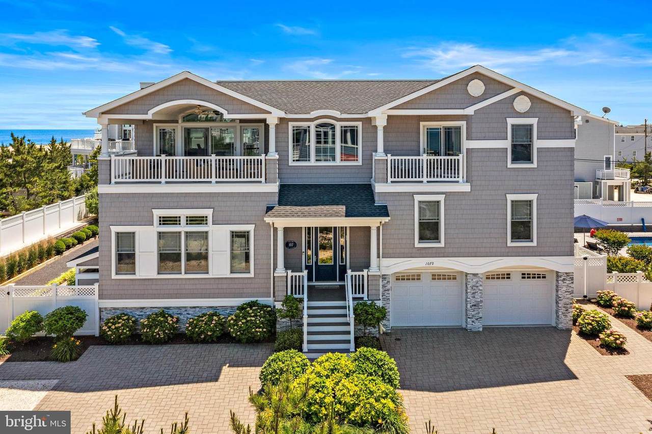 107-D Long Beach Boulevard - Photo 1