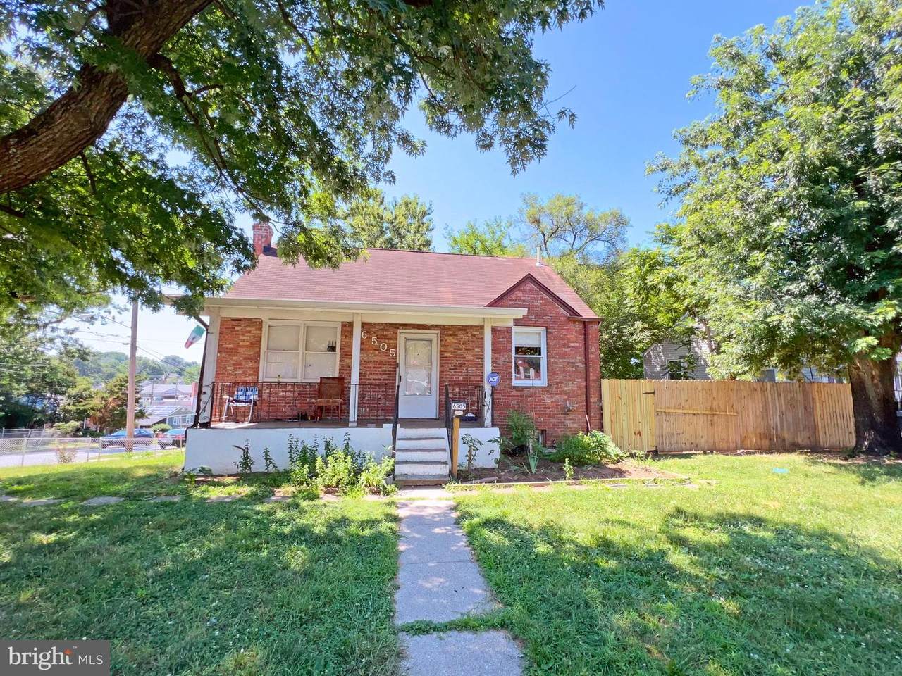 6505 Greig Street - Photo 1