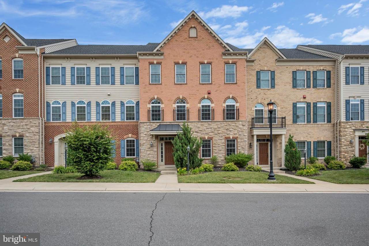 25140 Earlsdon Terrace - Photo 1