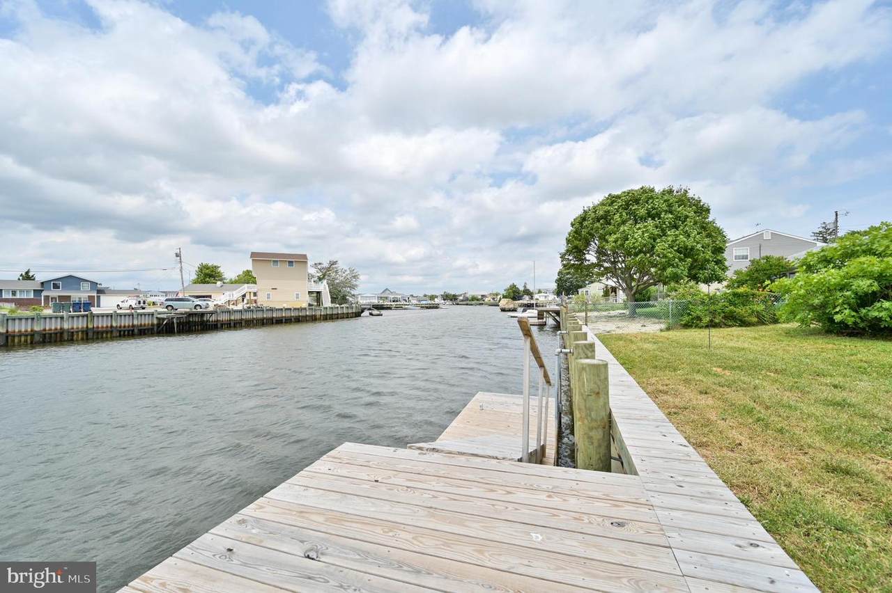 21 Forecastle Drive - Photo 1