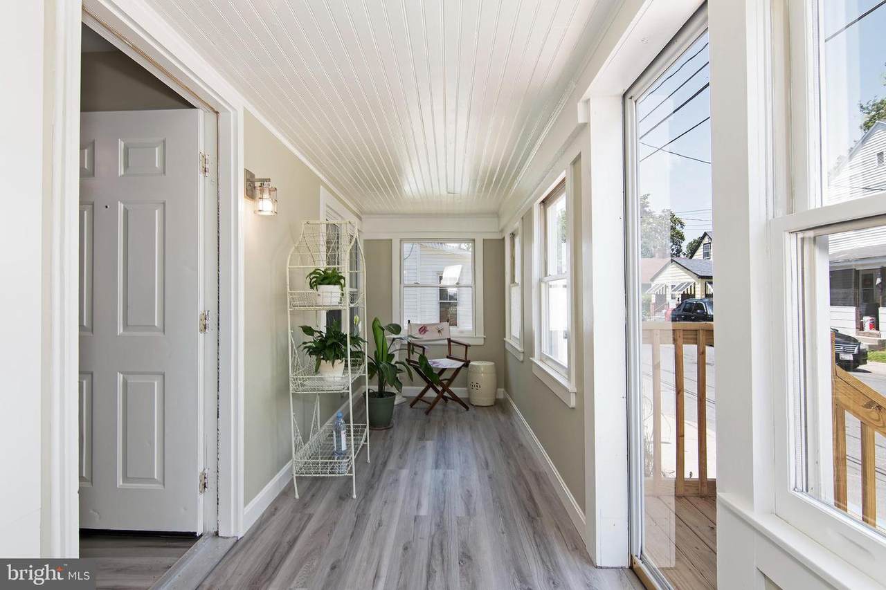 622 Douglas Street - Photo 1