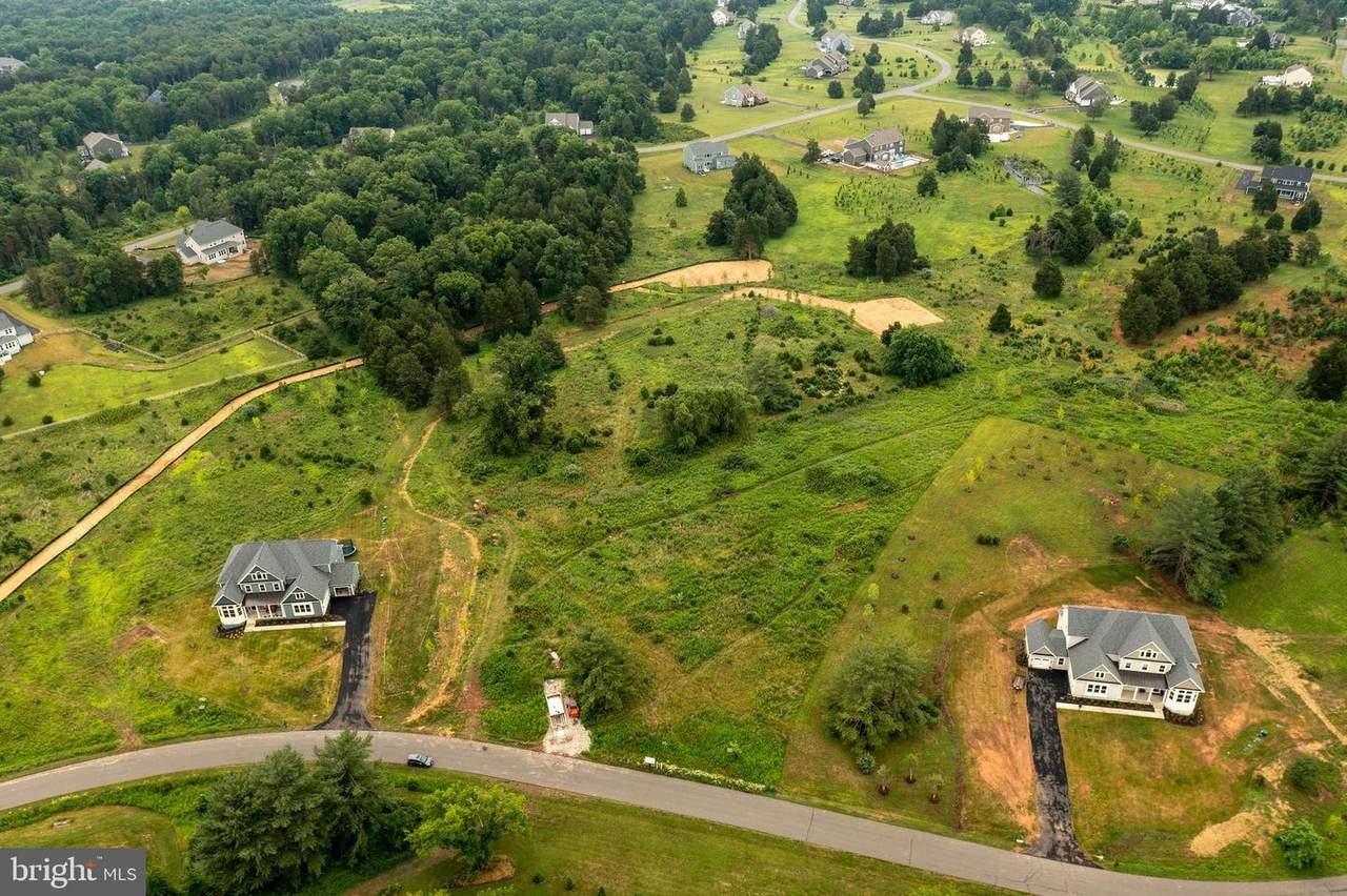 16807 Doubleday Road - Photo 1