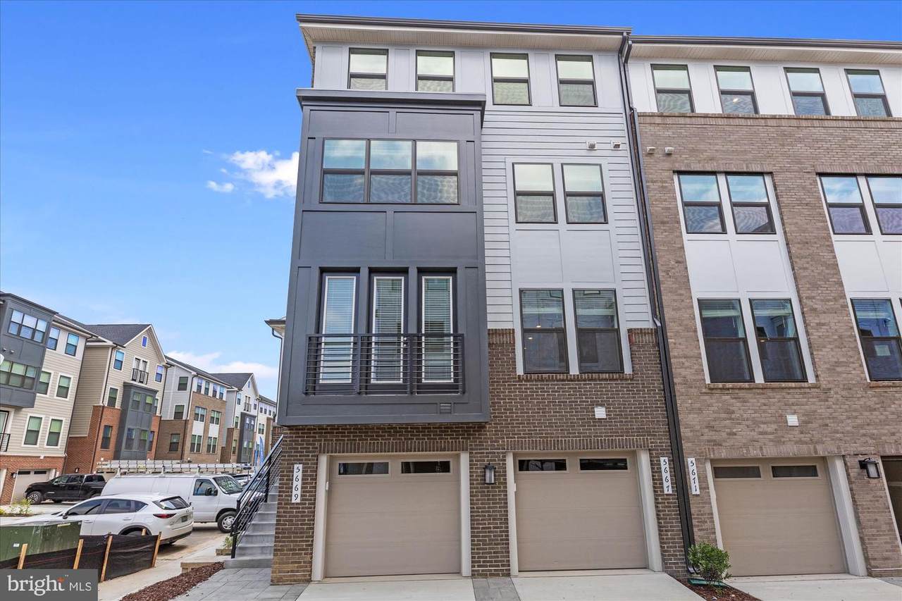 5669 Stephanie Tessa Way - Photo 1