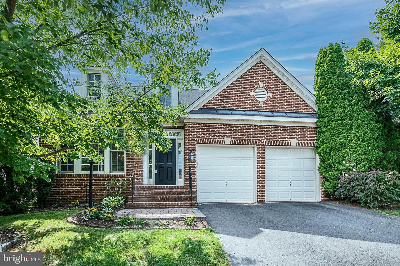 6012 Dunnbrook Terrace - Photo 1