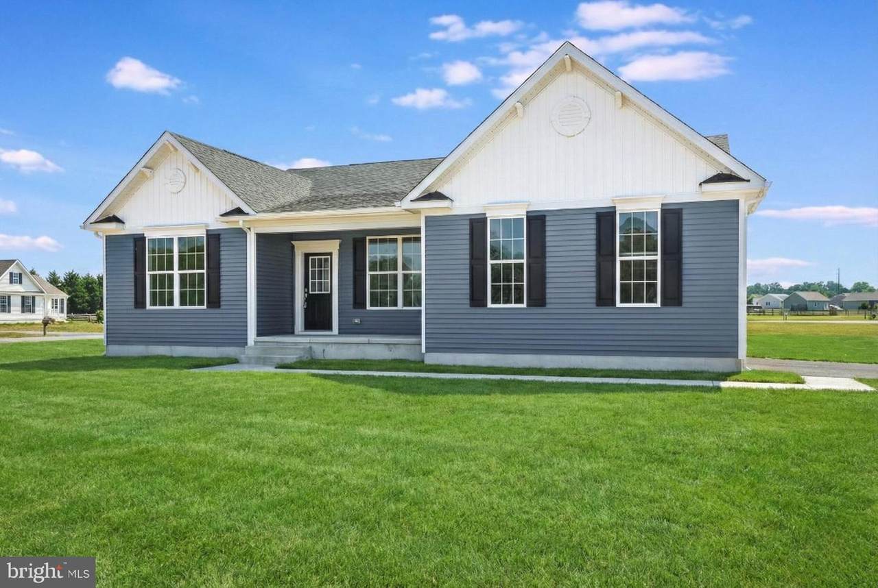 20 Amanda Avenue - Photo 1