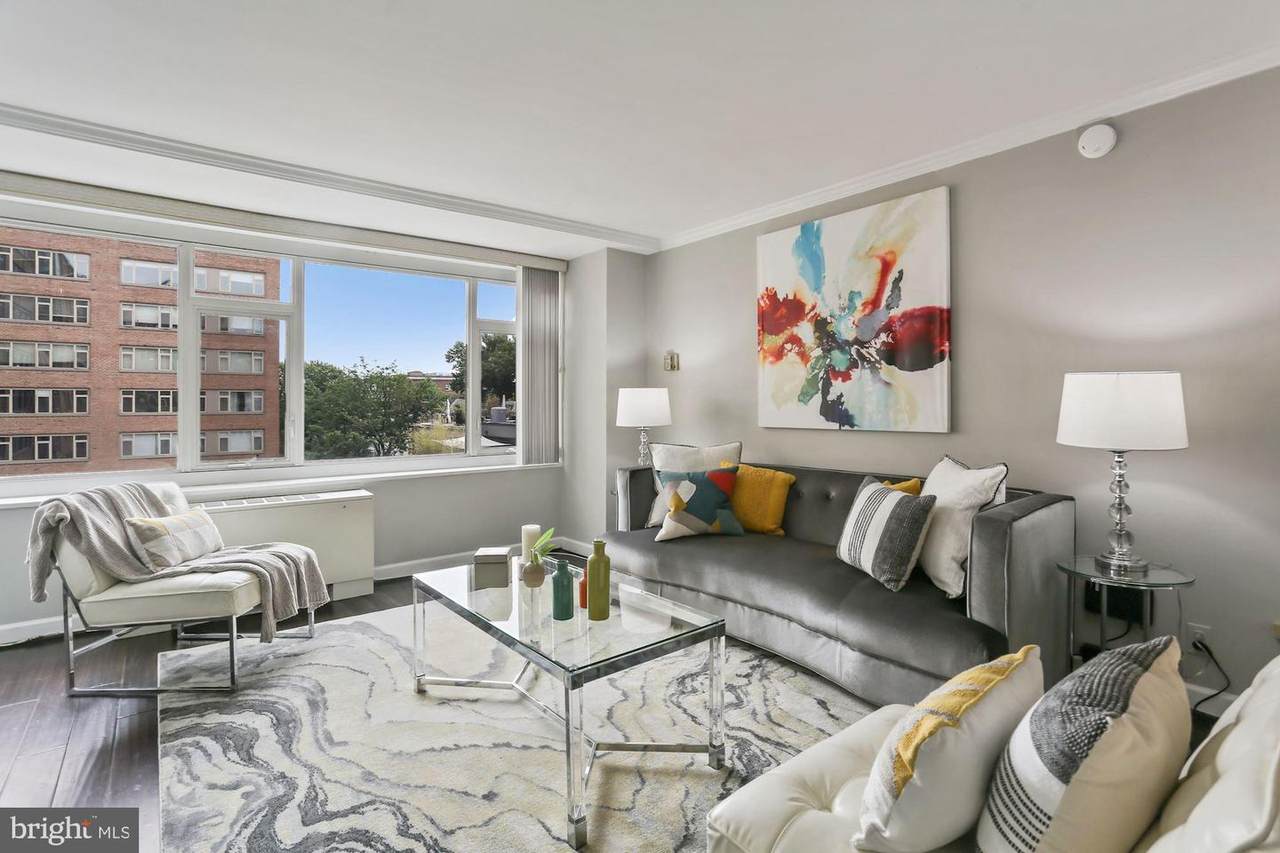 1545 18TH Street - Photo 1