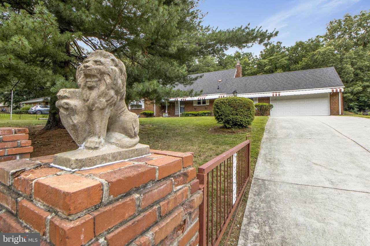 5116 Woodland Boulevard - Photo 1