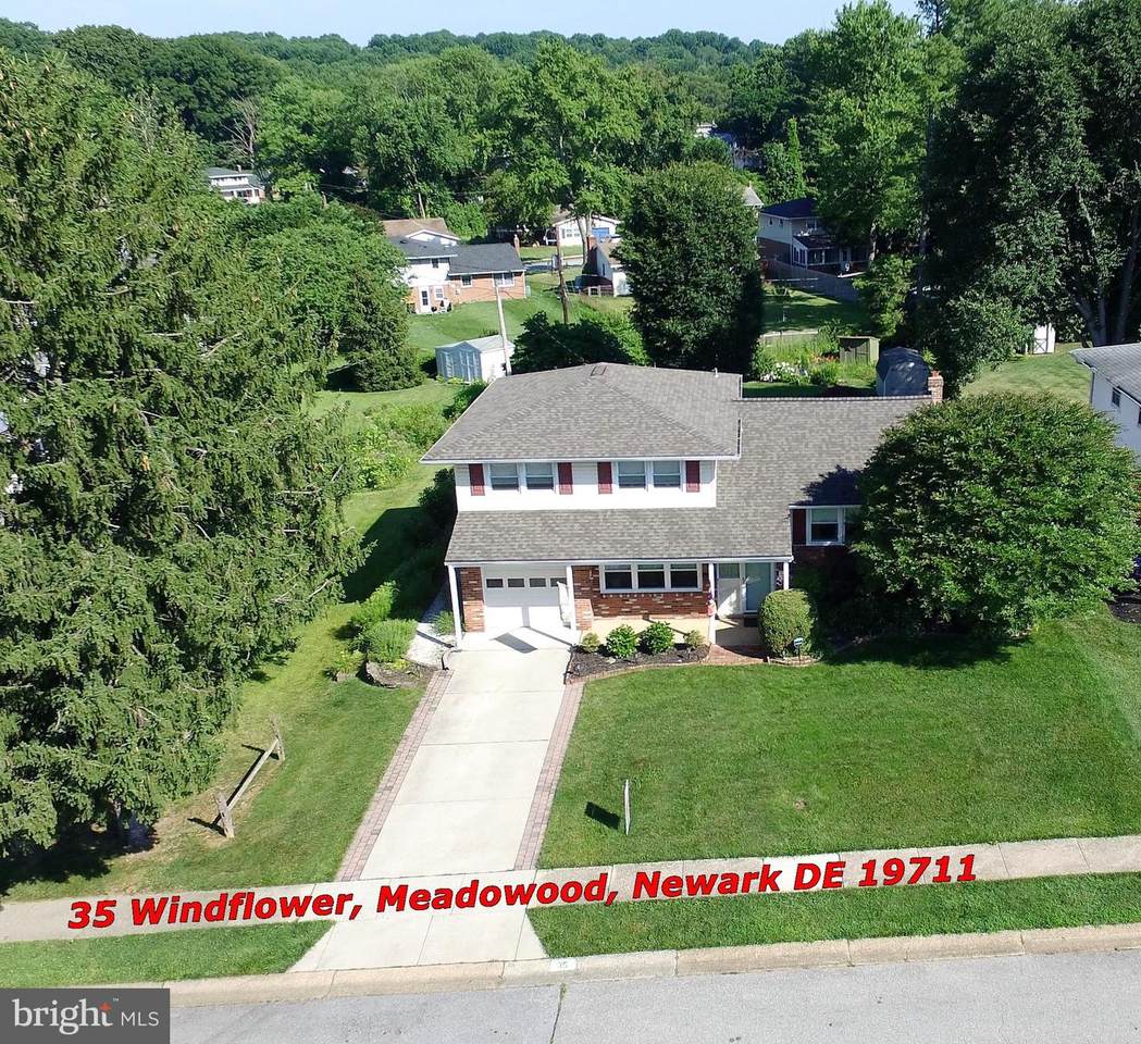 35 Windflower Drive - Photo 1