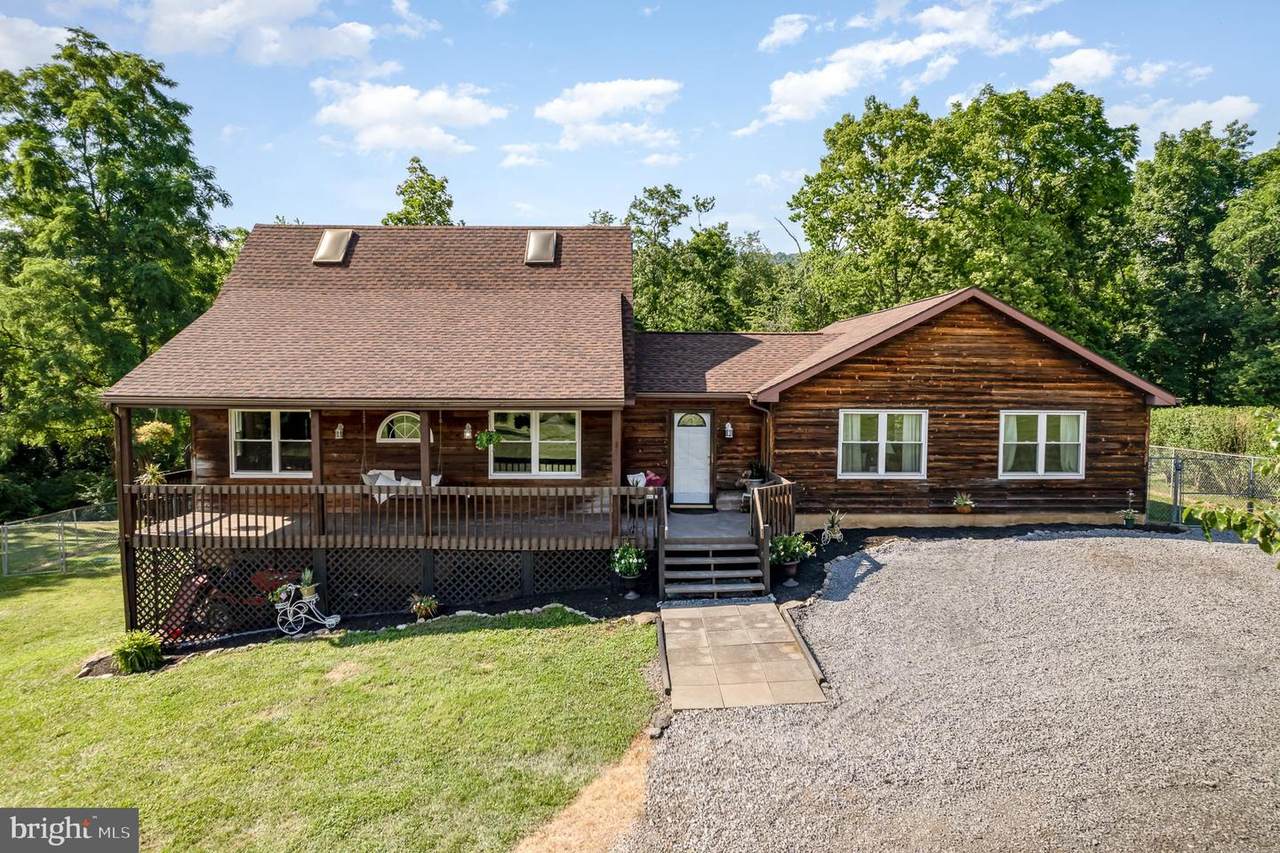 1085 Valley Street - Photo 1