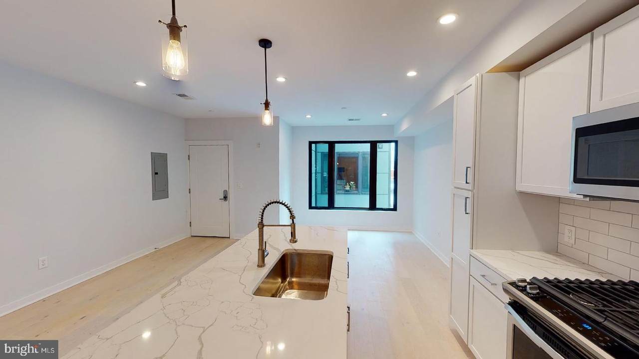 531 Kennedy - Photo 1