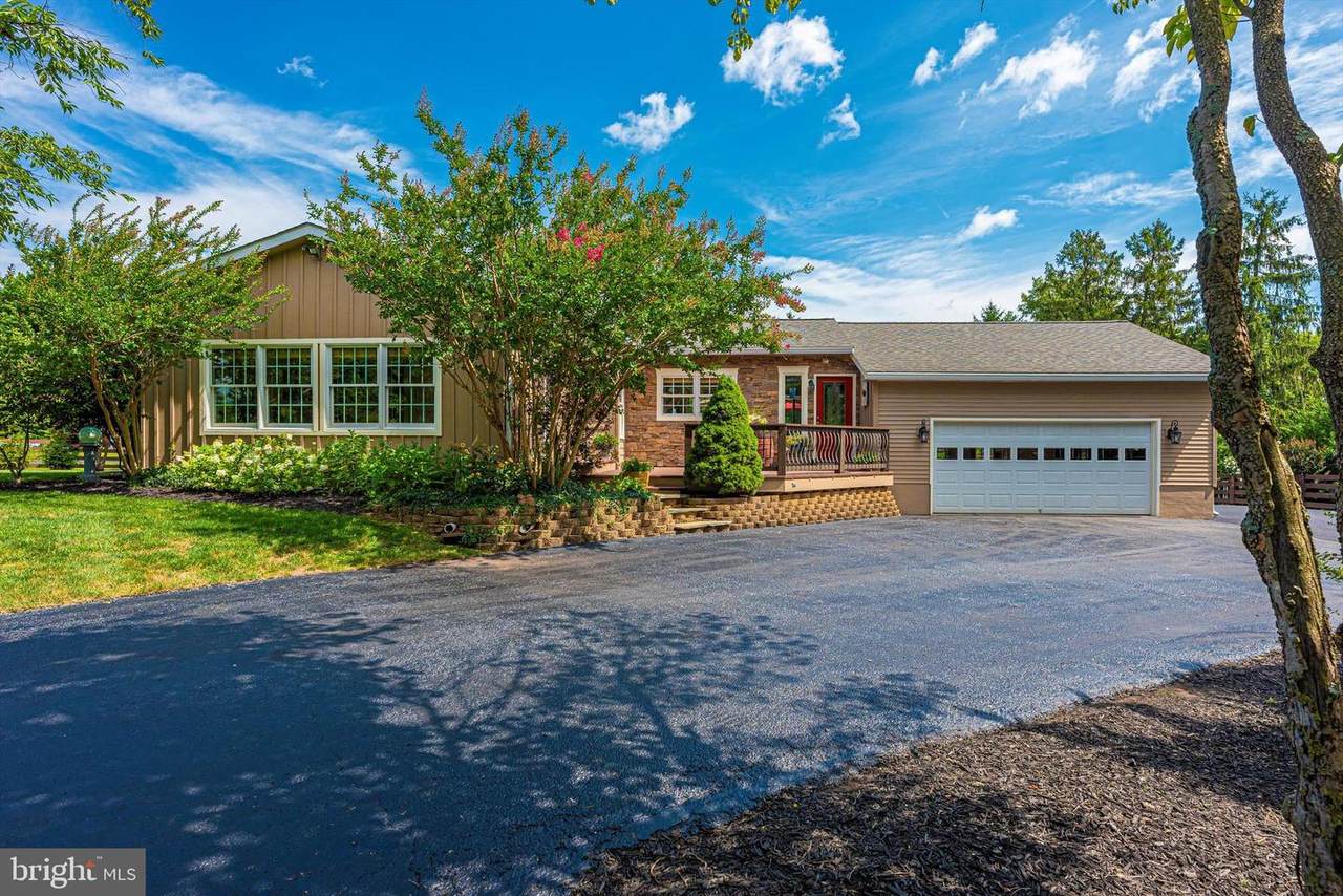 7844 Lawyers Lane - Photo 1