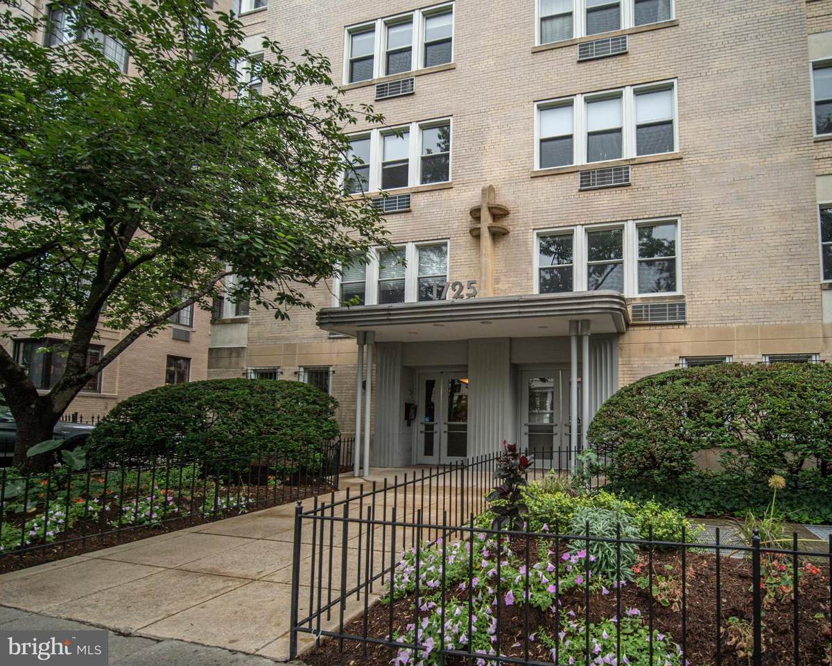 1725 New Hampshire Avenue - Photo 1