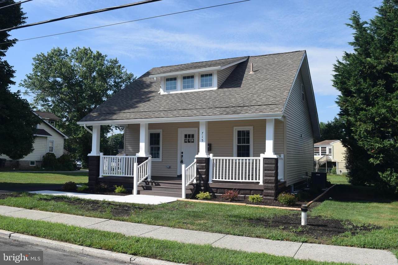 715 Main Street - Photo 1