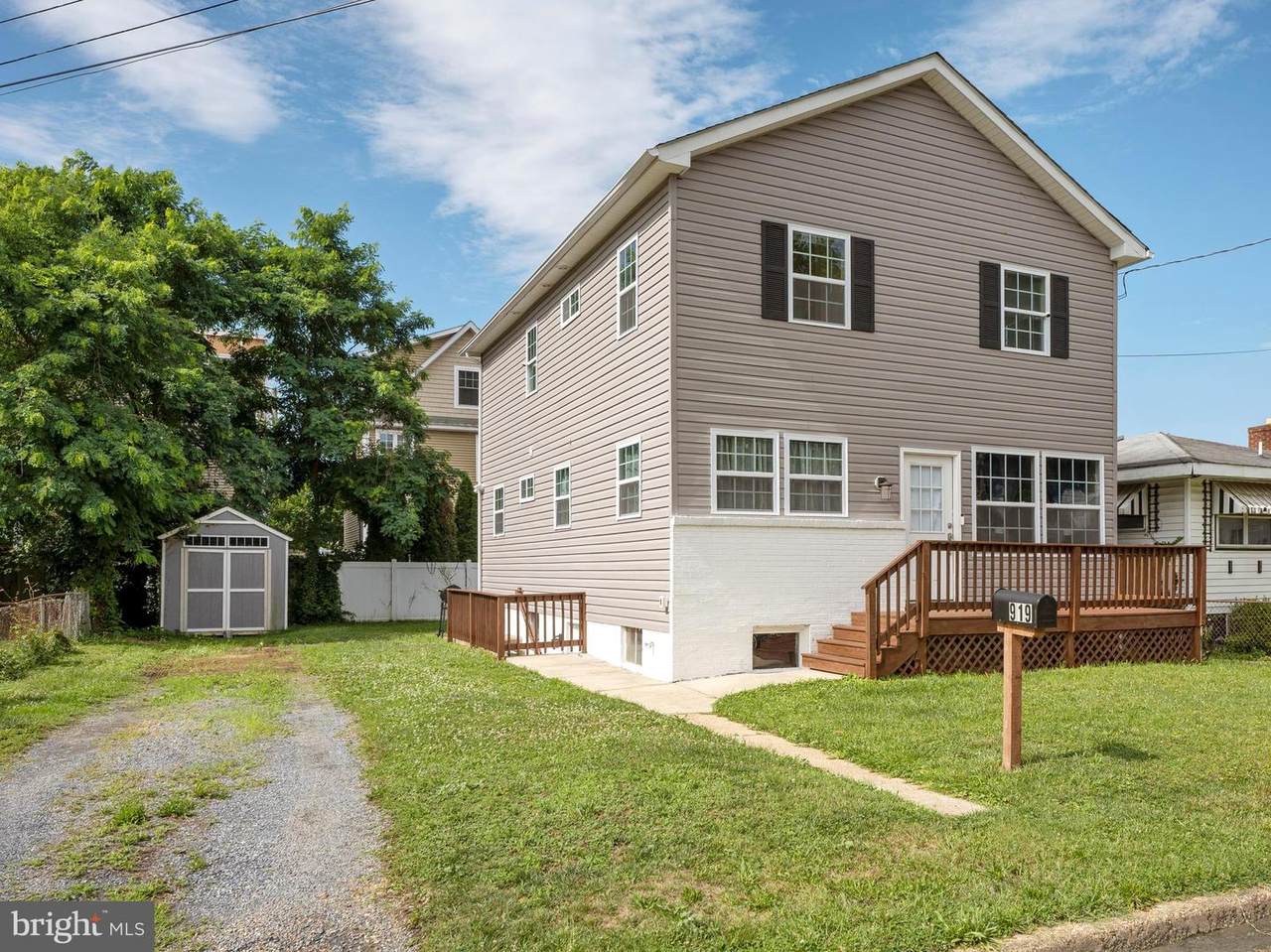 919 Central Street - Photo 1