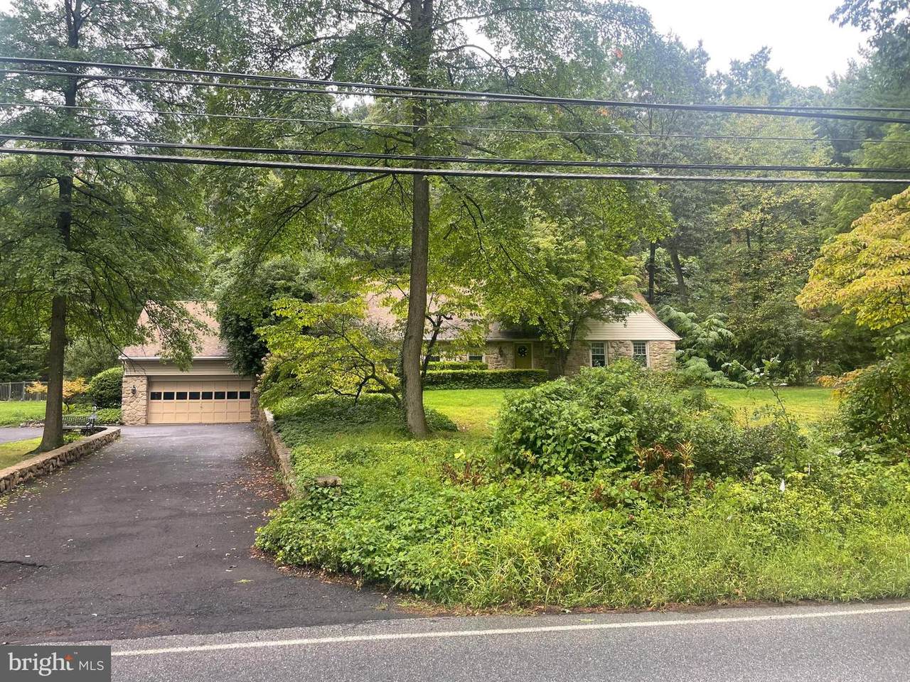 2510 Edge Hill Road - Photo 1