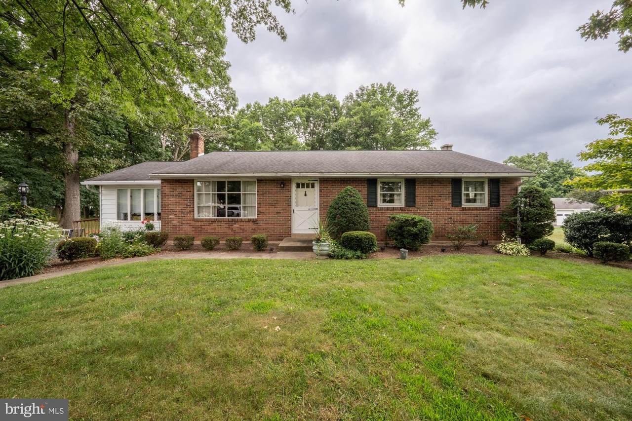 430 Swinehart Road - Photo 1