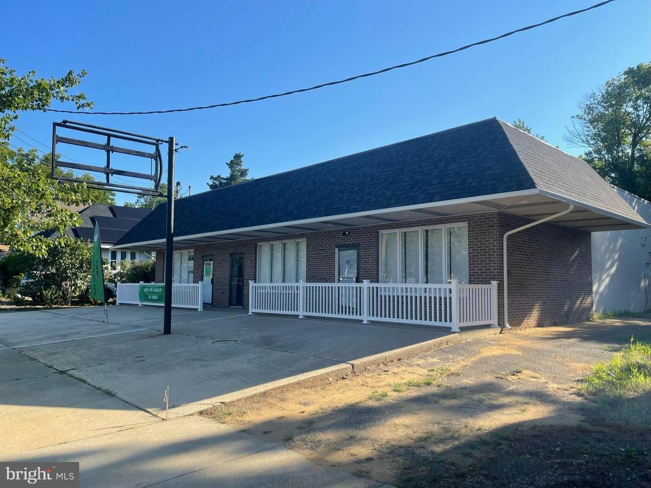 3 East Boulevard - Photo 1