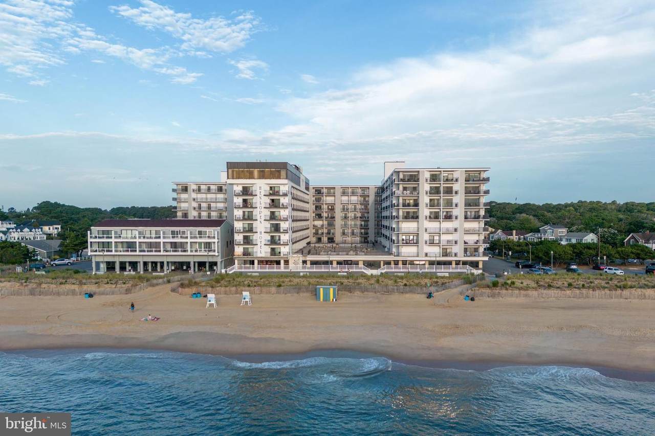527 Boardwalk - Photo 1