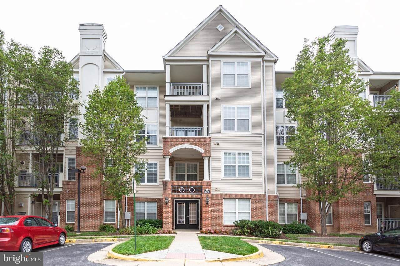 3015 Nicosh Circle - Photo 1