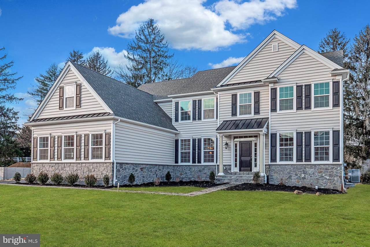 1212 Osborne Rd - Photo 1