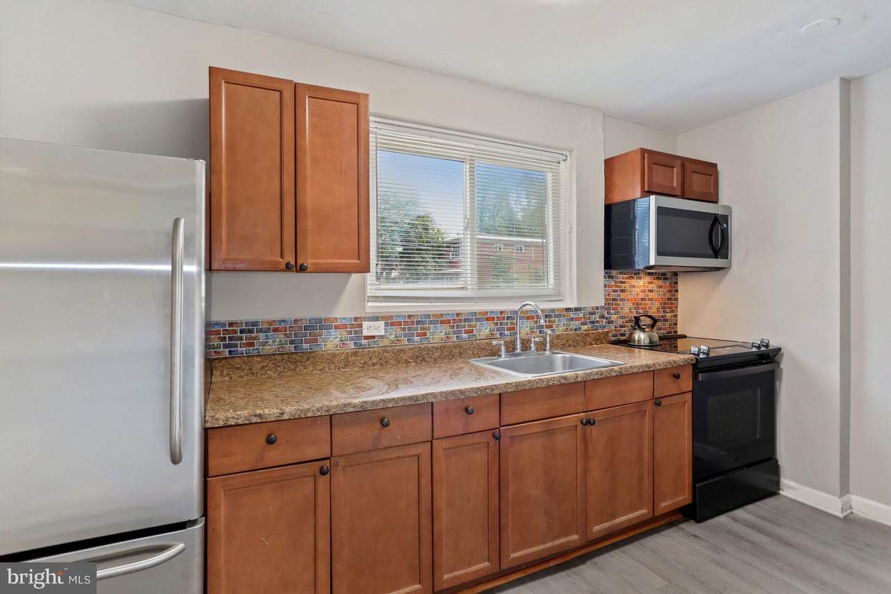 738 Neptune Avenue - Photo 1