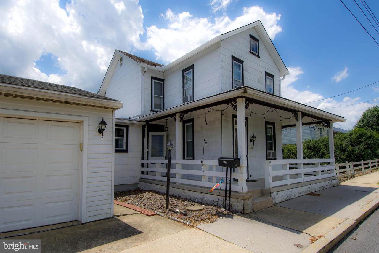 126 Maple Street - Photo 1