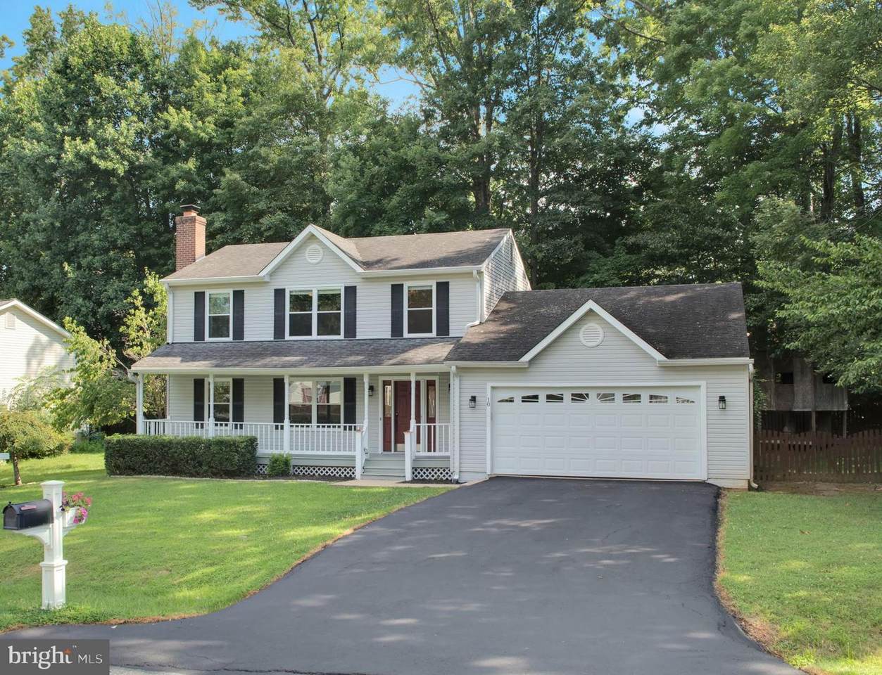 10 Parkwood Court - Photo 1