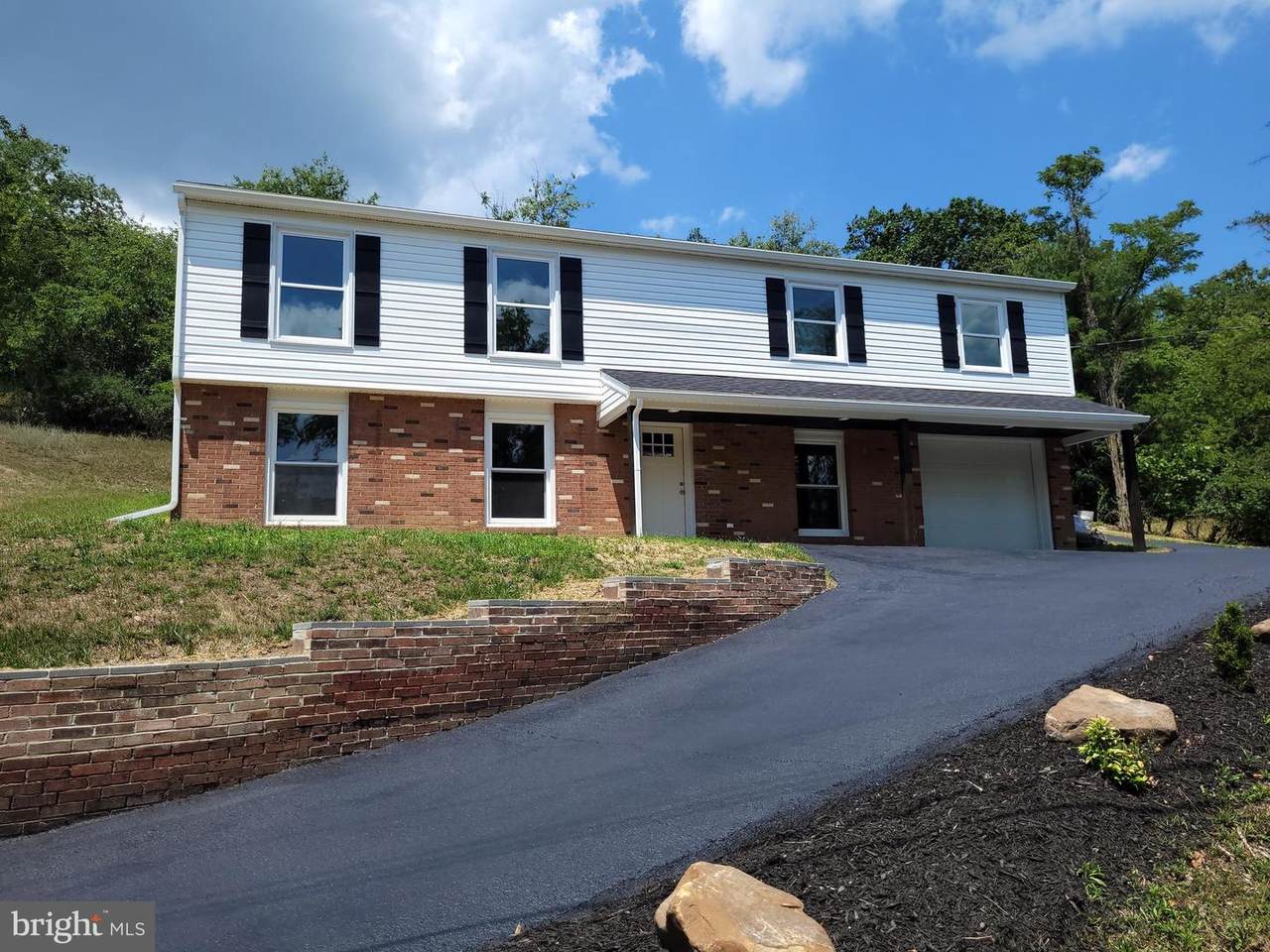 12409 Snyder Drive - Photo 1