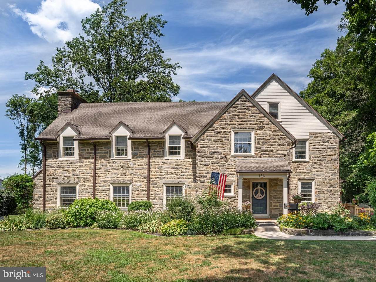 156 Golfview Road - Photo 1
