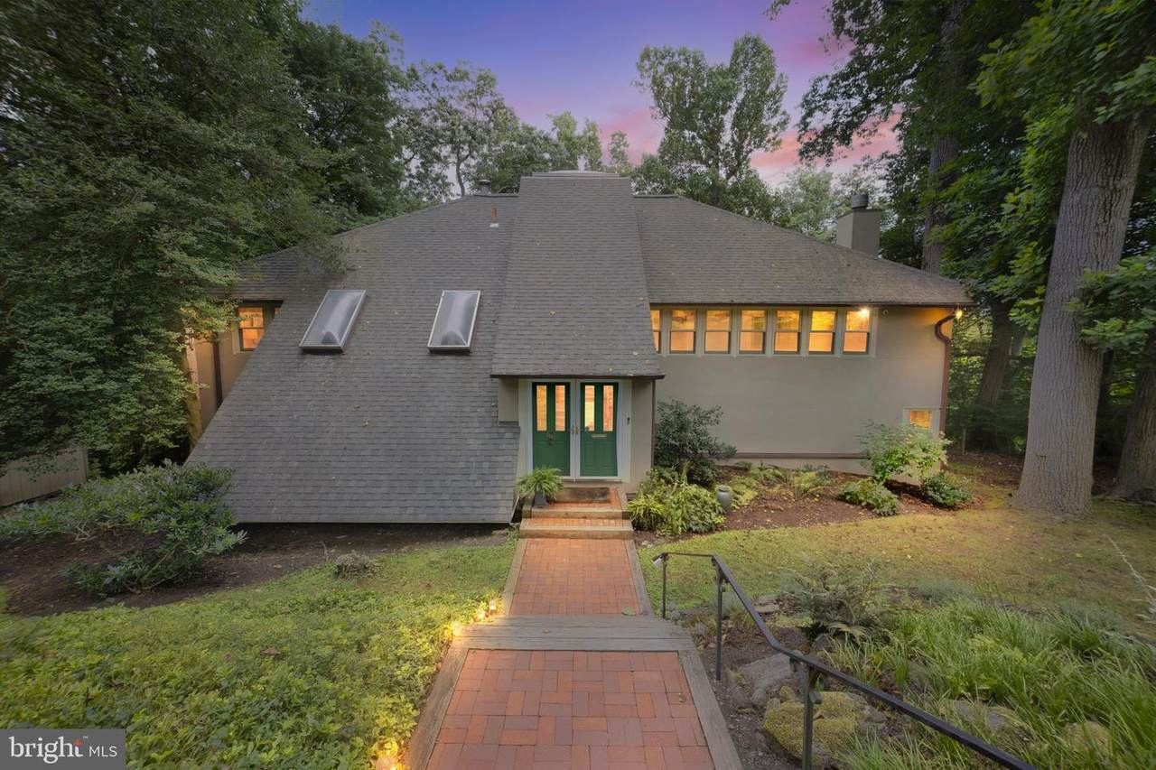610 Gate House Lane - Photo 1