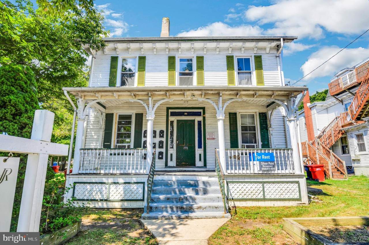 204 Atlantic Street - Photo 1