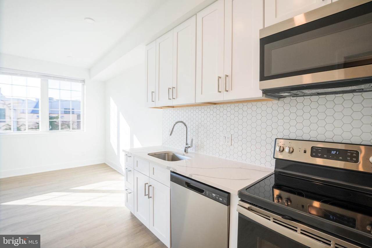 1324 Frankford Avenue - Photo 1