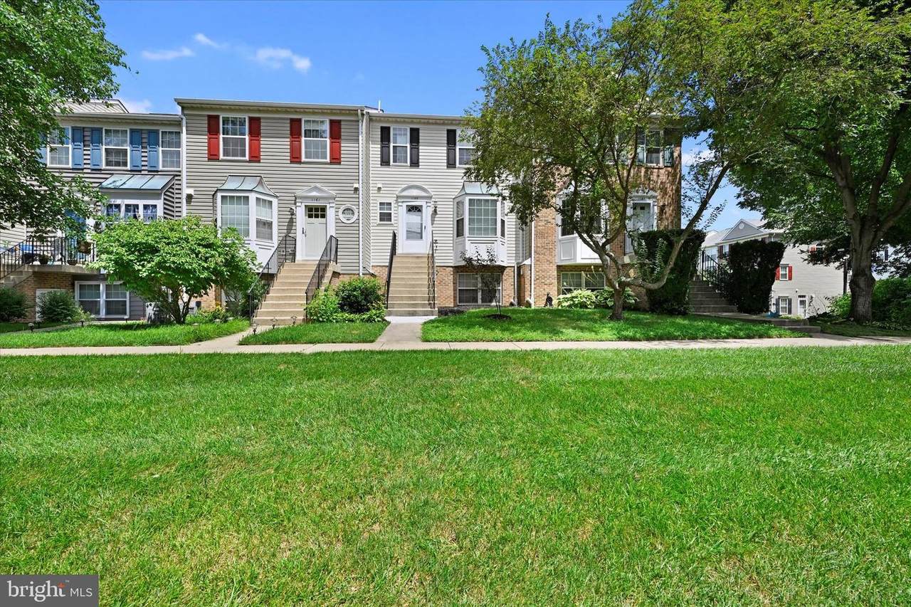 1159 Simsbury Court - Photo 1