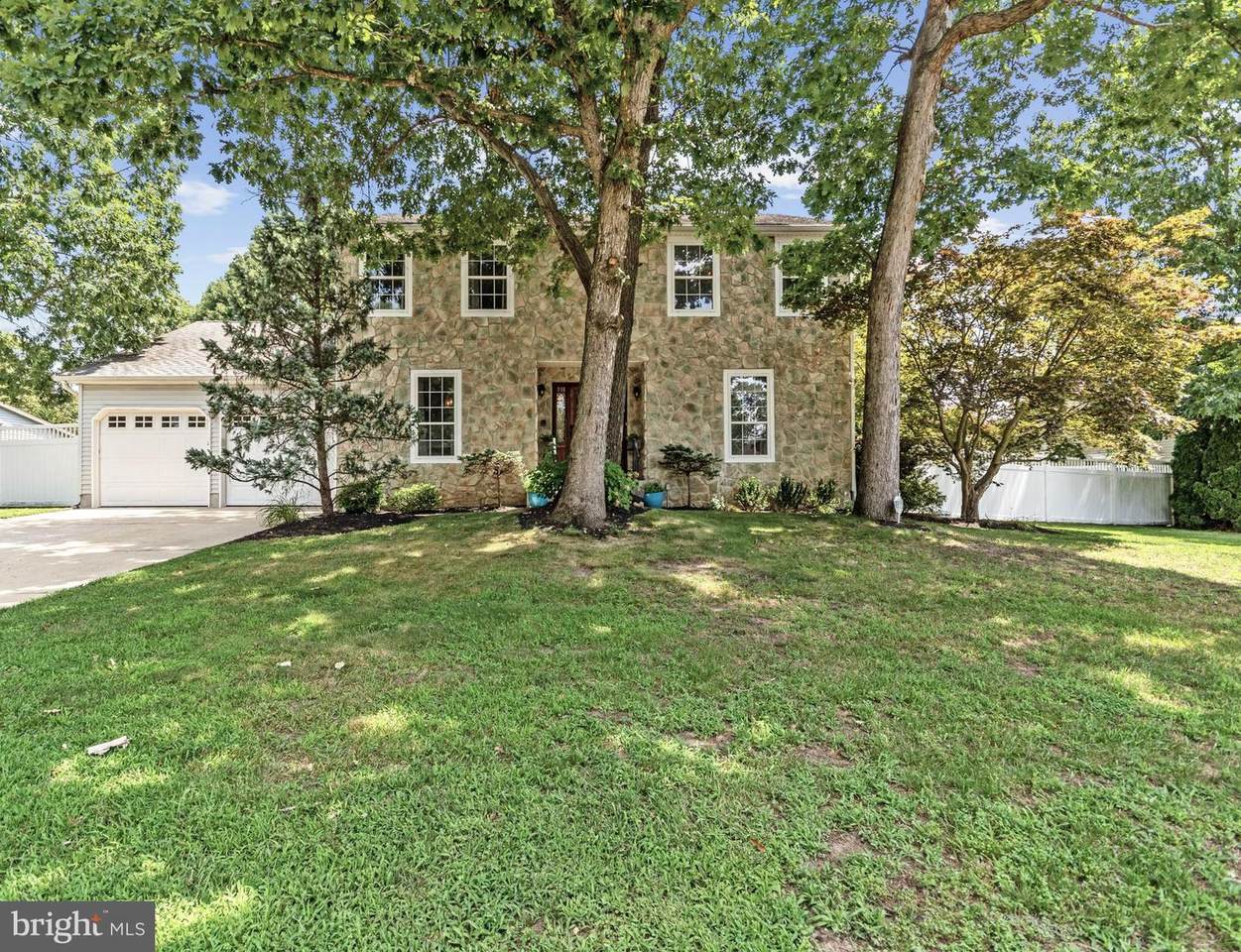 101 Crisfield Court - Photo 1
