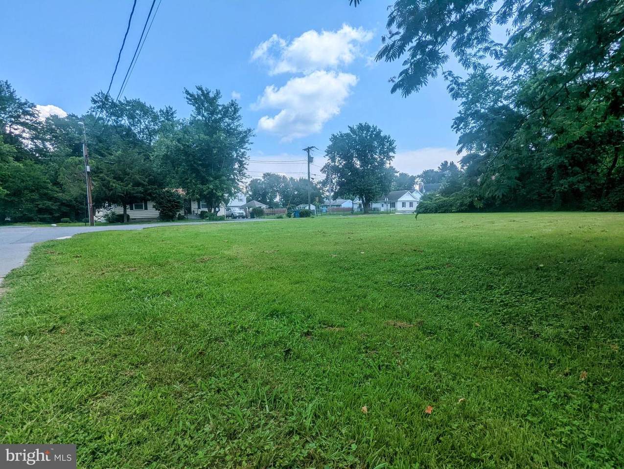 304 Perry Street - Photo 1