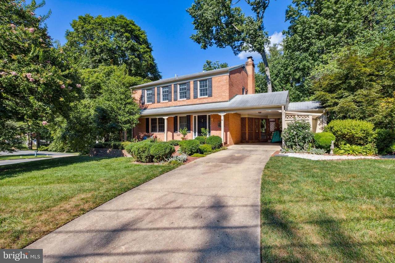 4701 Pontiac Drive - Photo 1