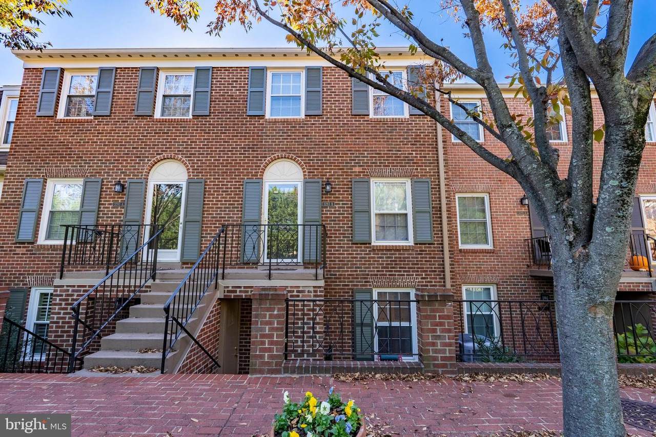 3293 Sutton Place - Photo 1