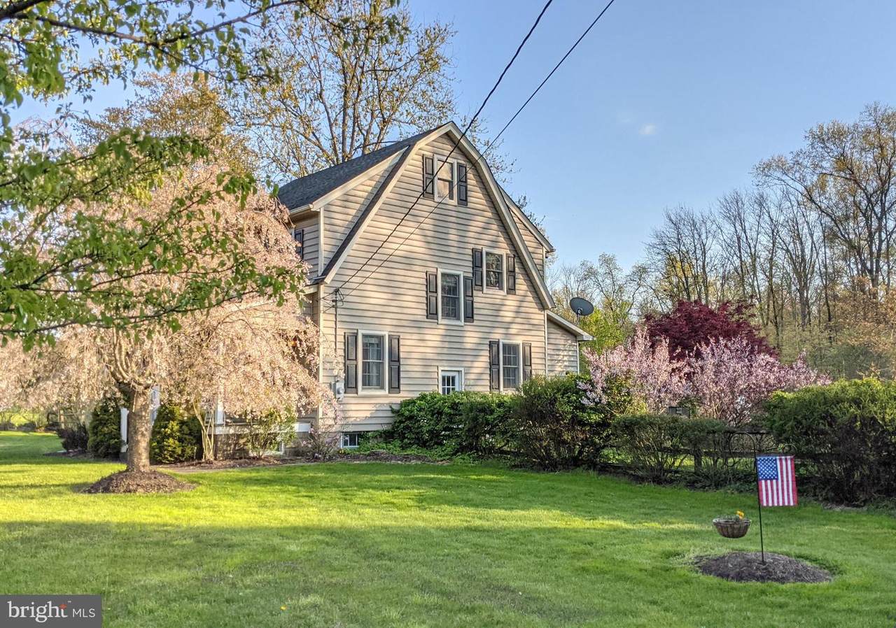 1684 Chestnut Ridge Road - Photo 1