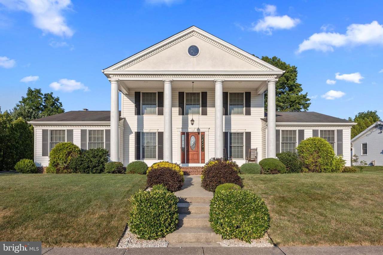 89 Hickory Drive - Photo 1