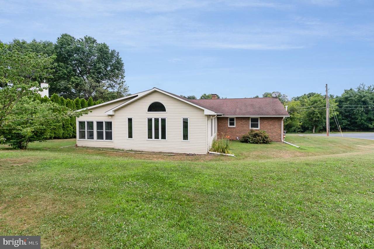 1188 Syner Road - Photo 1